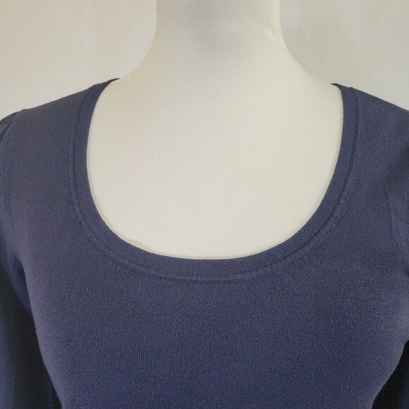 Ann Taylor navy blue sweater 3/4 sleeve scoop neck size XS - Picture 2 of 7